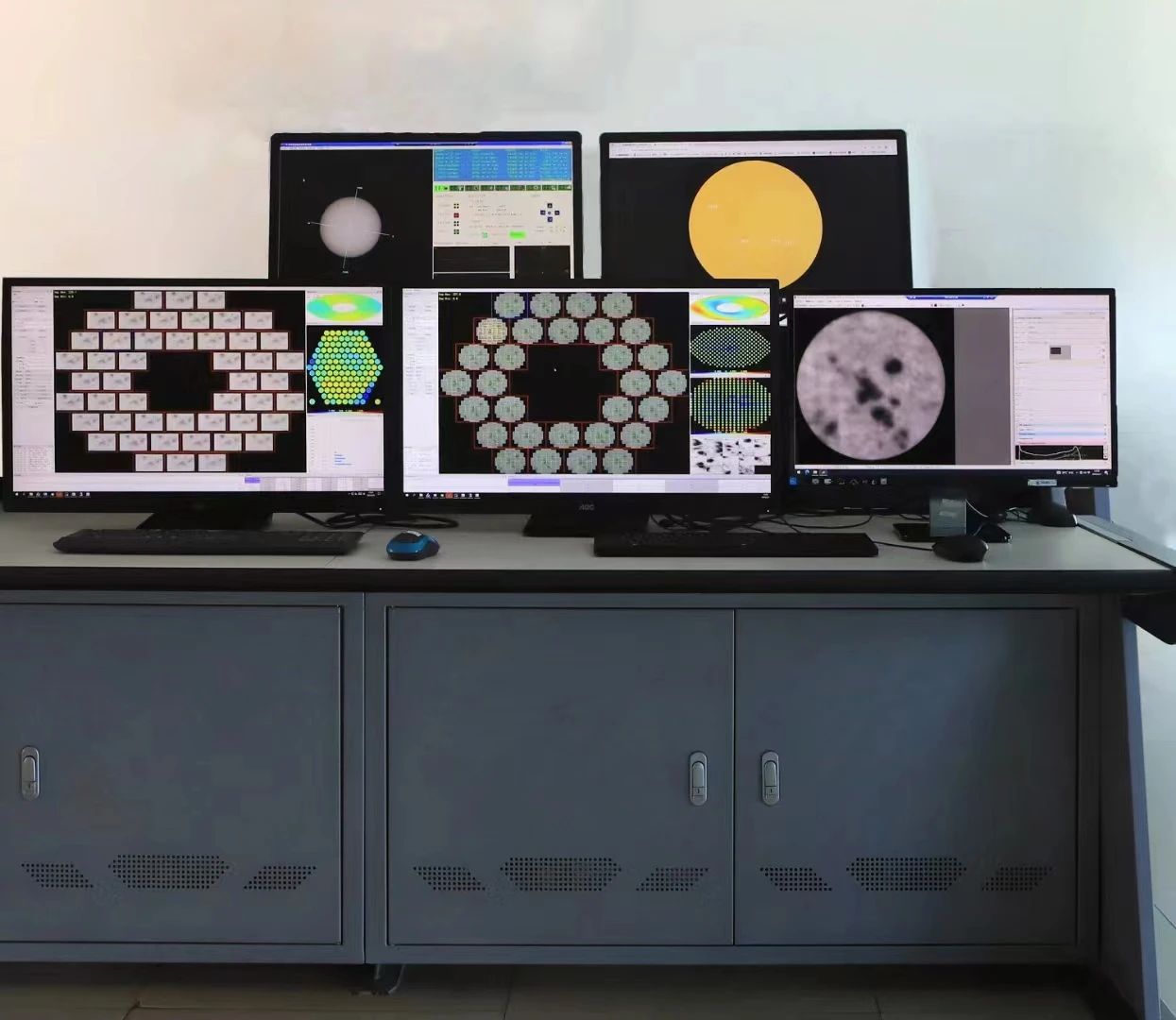 国家自然科学基金重大科研仪器“一米新真空太阳望远镜多层共轭自适应光学系统”研制成功并投入使用